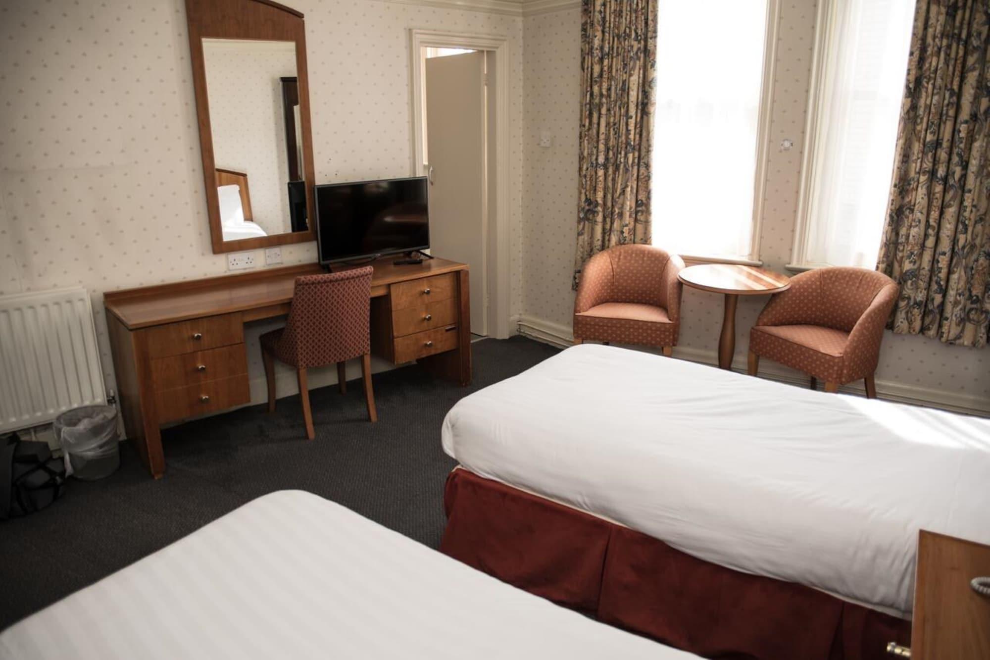 Crown & Mitre Hotel Carlisle  Exterior photo